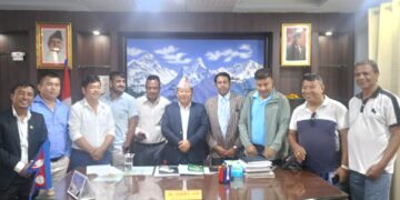 ड्राइभिङ व्यवसायीले आन्तरिक मामिला मन्त्रीसंग भेट गर्‍यो