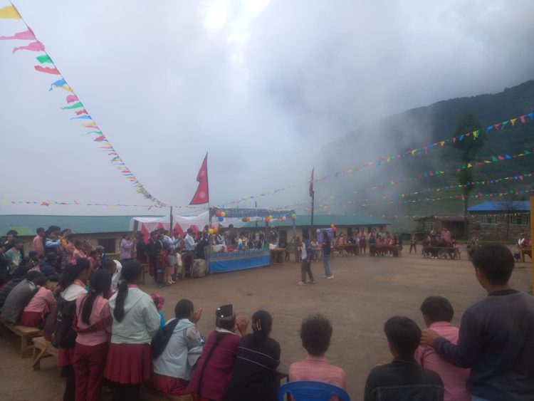 अरुणोदय माबिको ३७ औ वर्षिक उत्सव सम्पन्न विभिन्न दाताबाट छात्रवृत्ति प्रदान, छितेन – भुटिक पोङ्स्युवा छात्रवृत्ति आशिष नुप्पा र सरोज बिकलाई