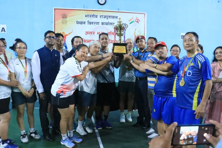 पीपीओ धरानमा सातौं अन्तर भुपु सैनिक ब्याडमिन्टन प्रतियोगिता सम्पन्न, बिजेता भए धरान 