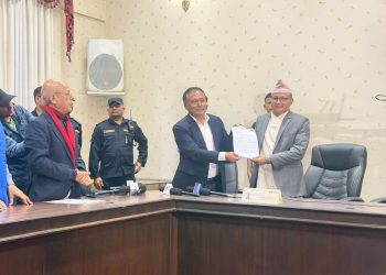 स्थानीय निर्वाचन गैरदलीय बनाउन र विदेशमा रहेका नेपालीलाई मतदान अधिकार दिन उज्यालो नेपाल पार्टीको माग